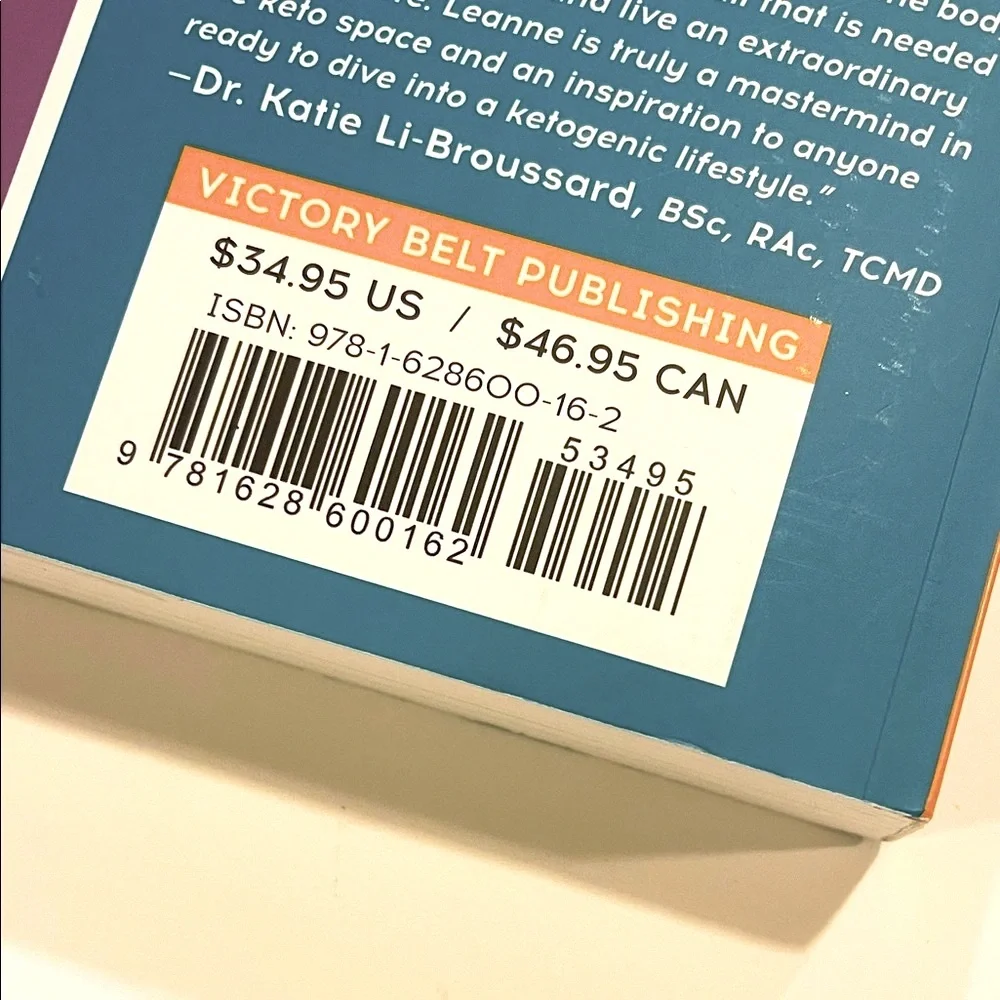 The Keto Diet Cookbook by -Leanne Vogel